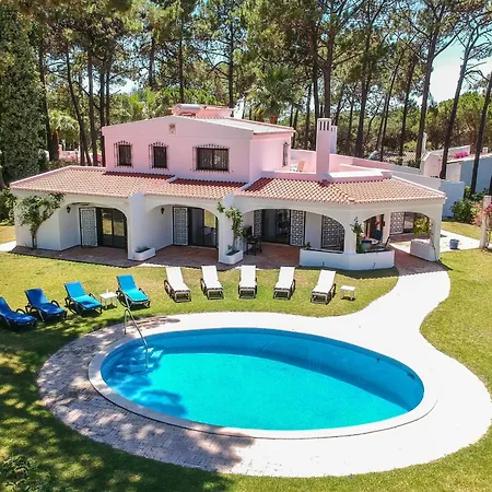 Joselina By Algarve Holidays Villa Vilamoura
